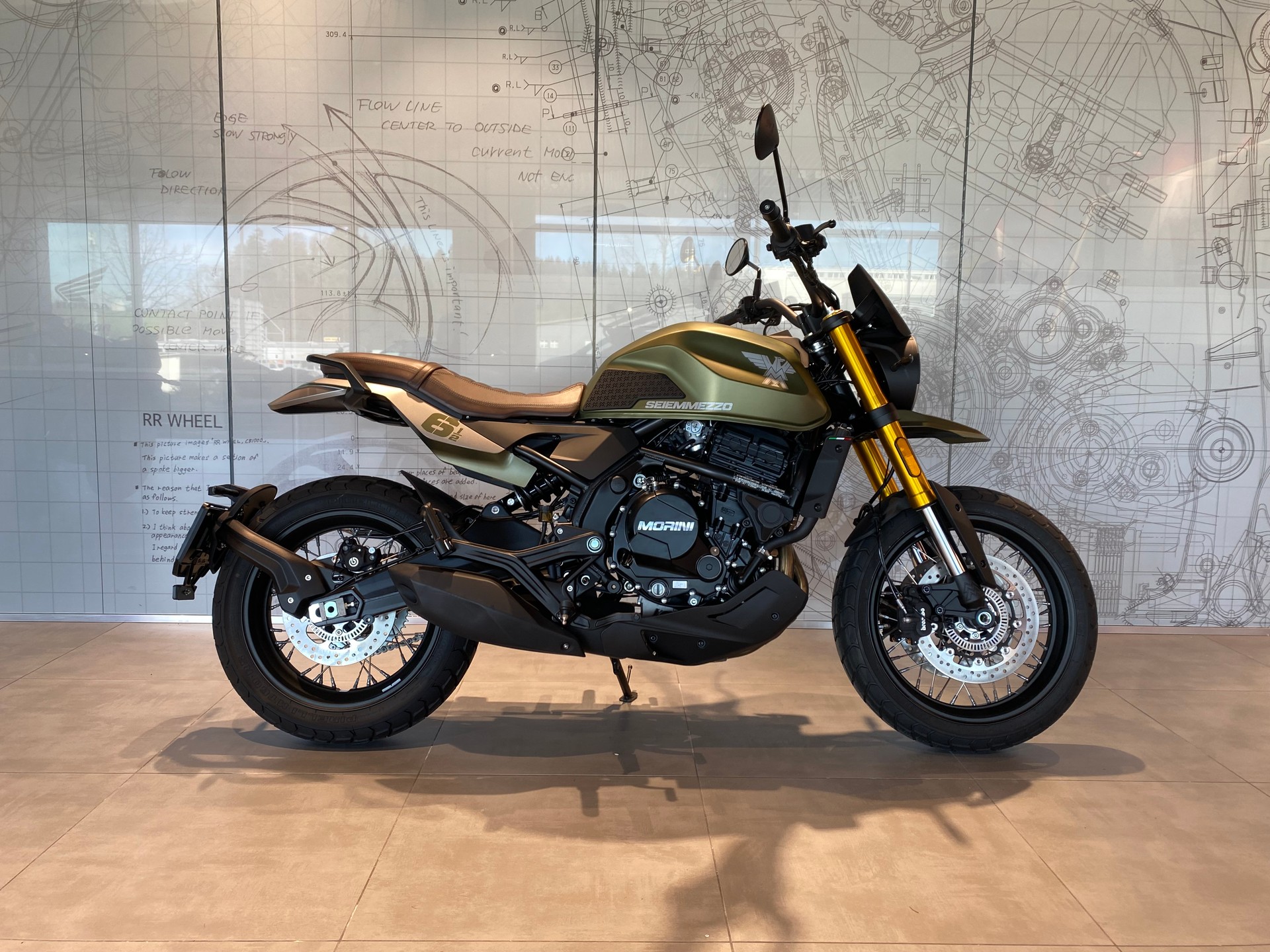 MOTO MORINI Seiemmezzo SCR