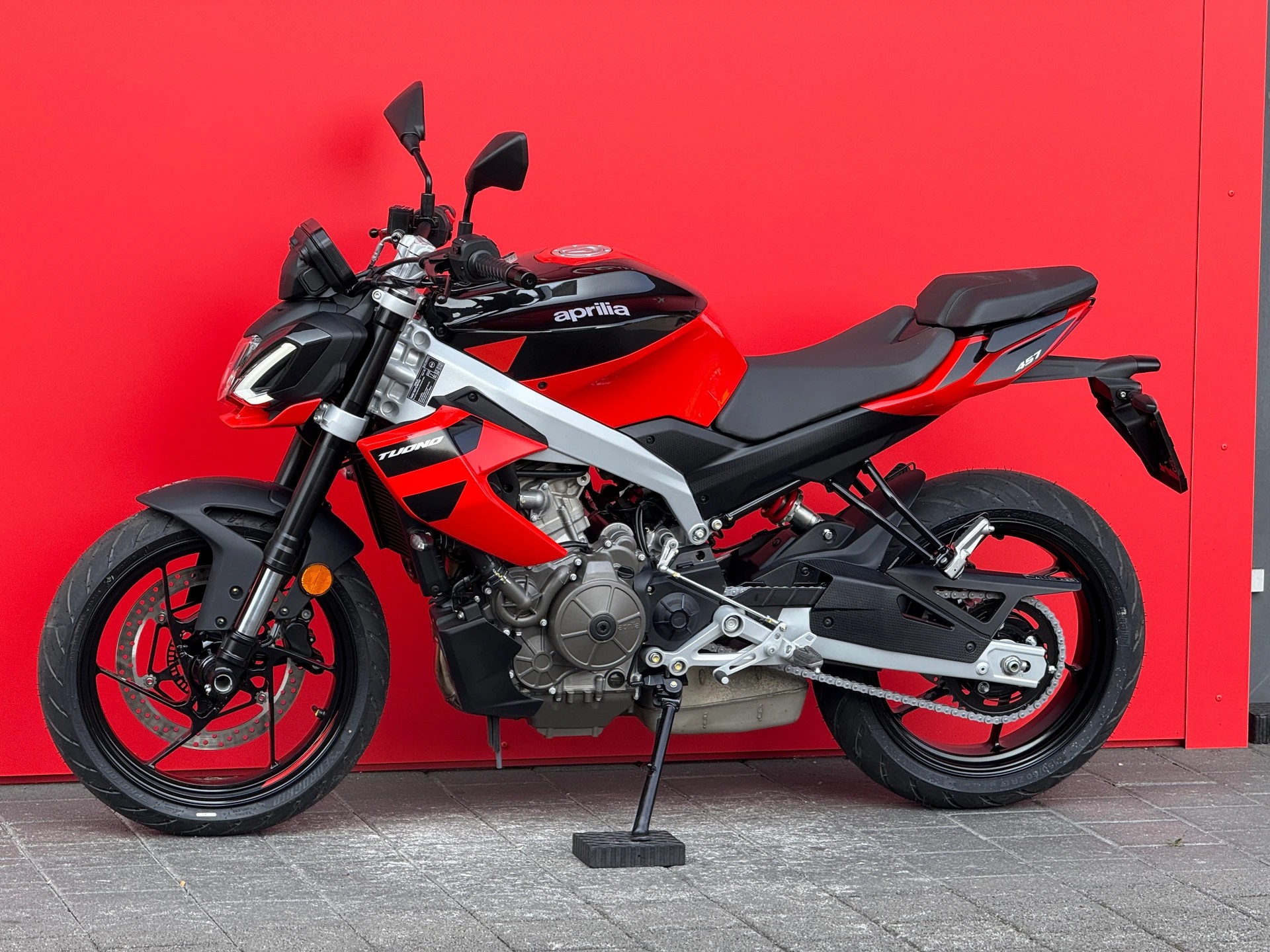 APRILIA Tuono 457-image-9