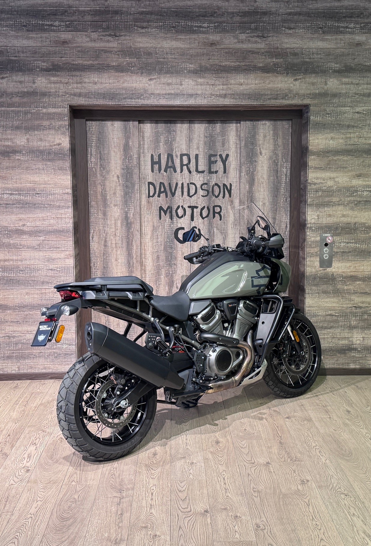 HARLEY-DAVIDSON RA Pan America 1250 Special-image-5