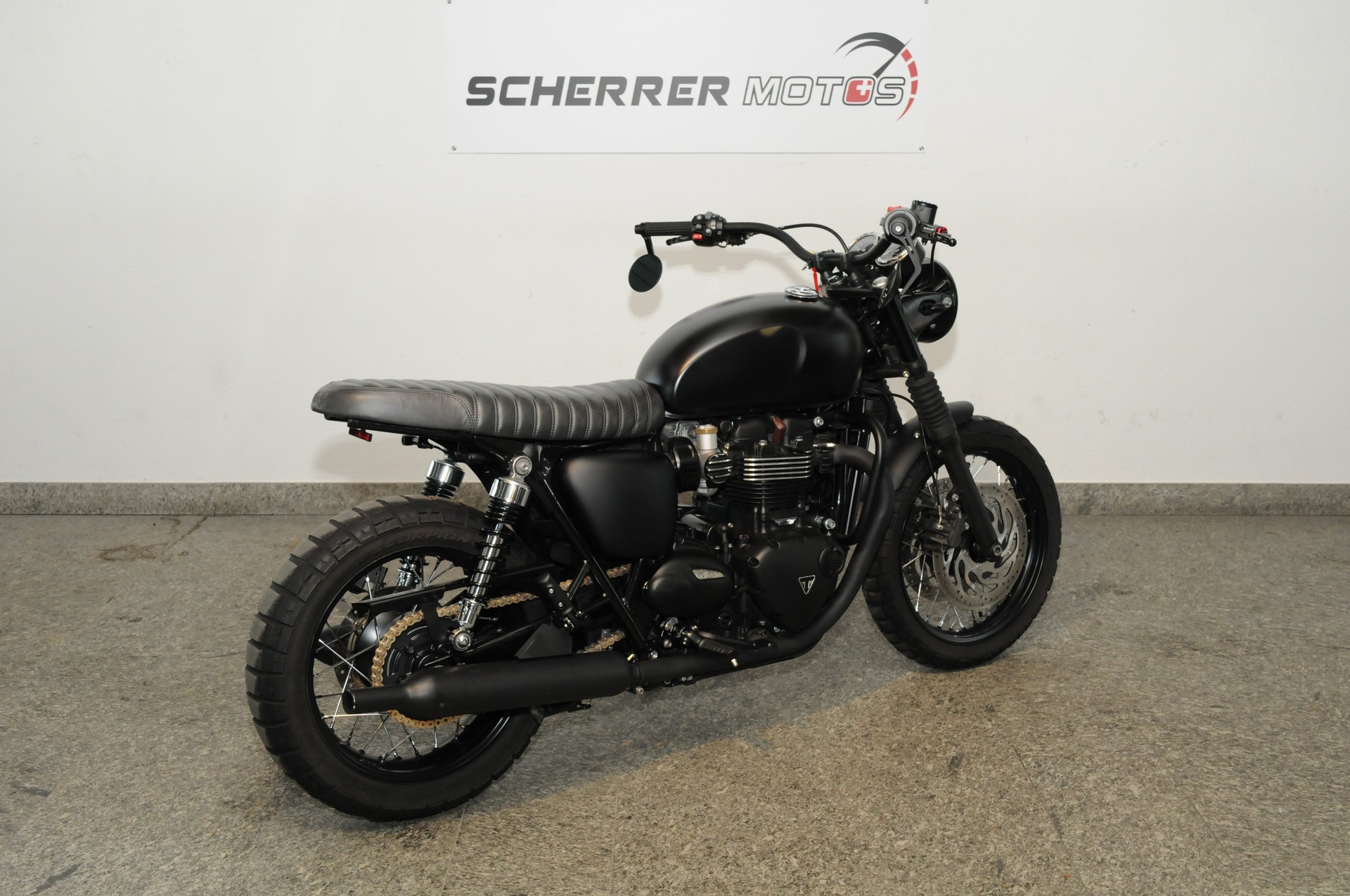 TRIUMPH Bonneville T120 ABS-showroom-element-2