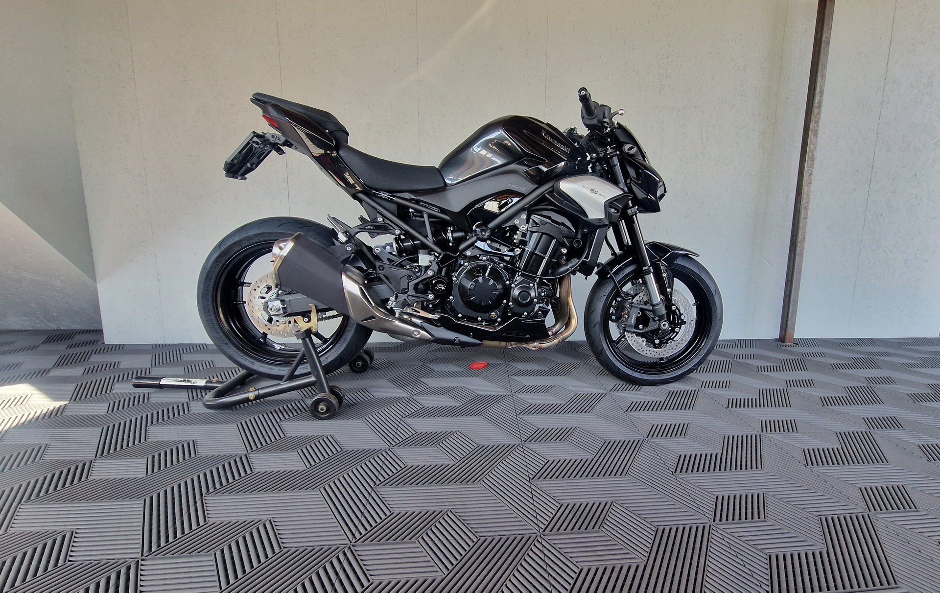 KAWASAKI Z 900 (35kW)