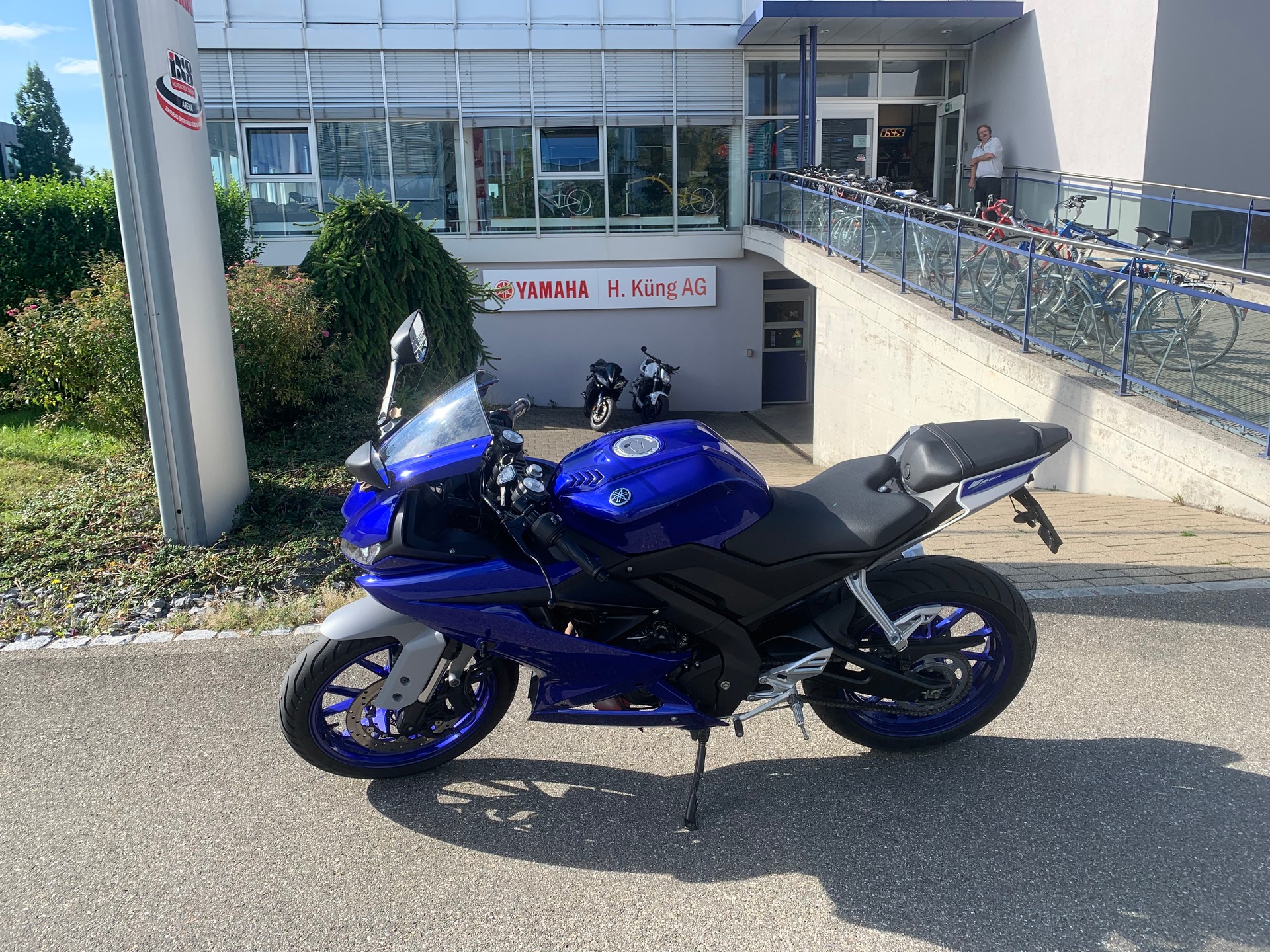 YAMAHA R 125-image-0