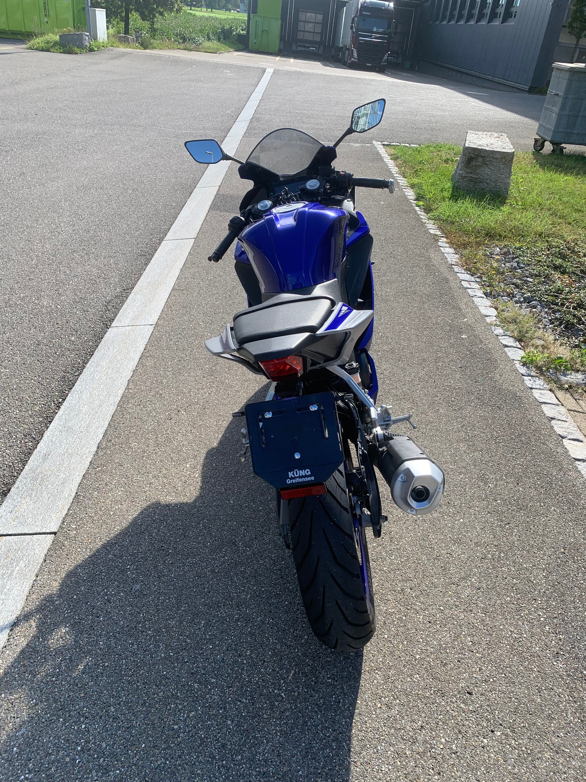 YAMAHA R 125-image-3