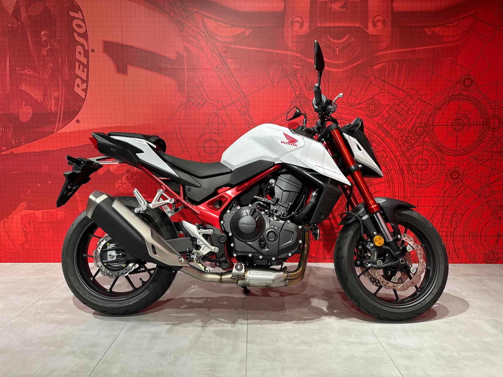 HONDA CB 750 Hornet-showroom-element-2