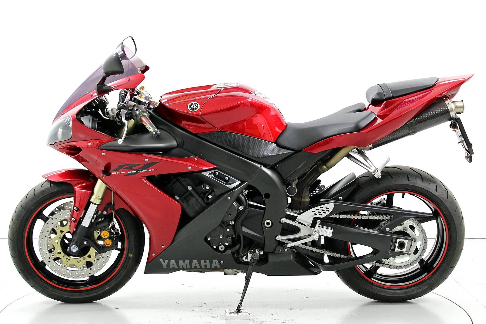 YAMAHA YZF-R1-image-4