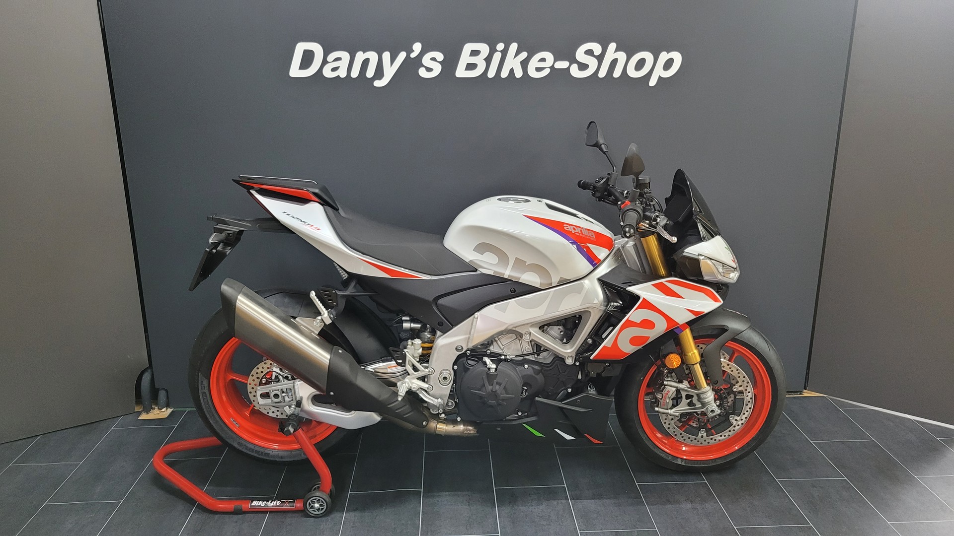 APRILIA Tuono V4 1100 Factory Speed White-image-0