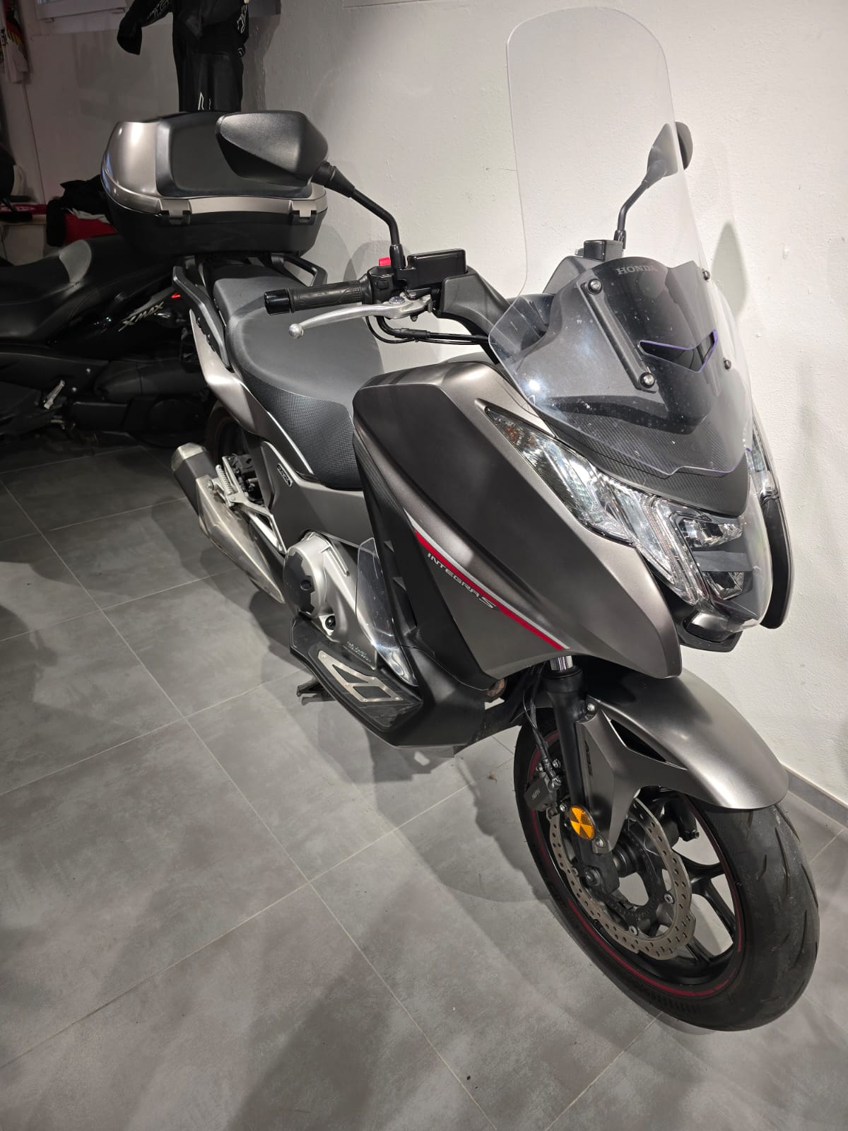 HONDA NC, Scooter acquistare un veicolo usato MotoScout24