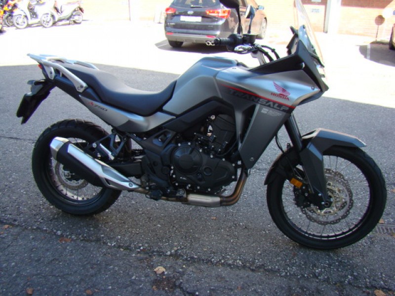 HONDA XL 750 Transalp Gray-image-4