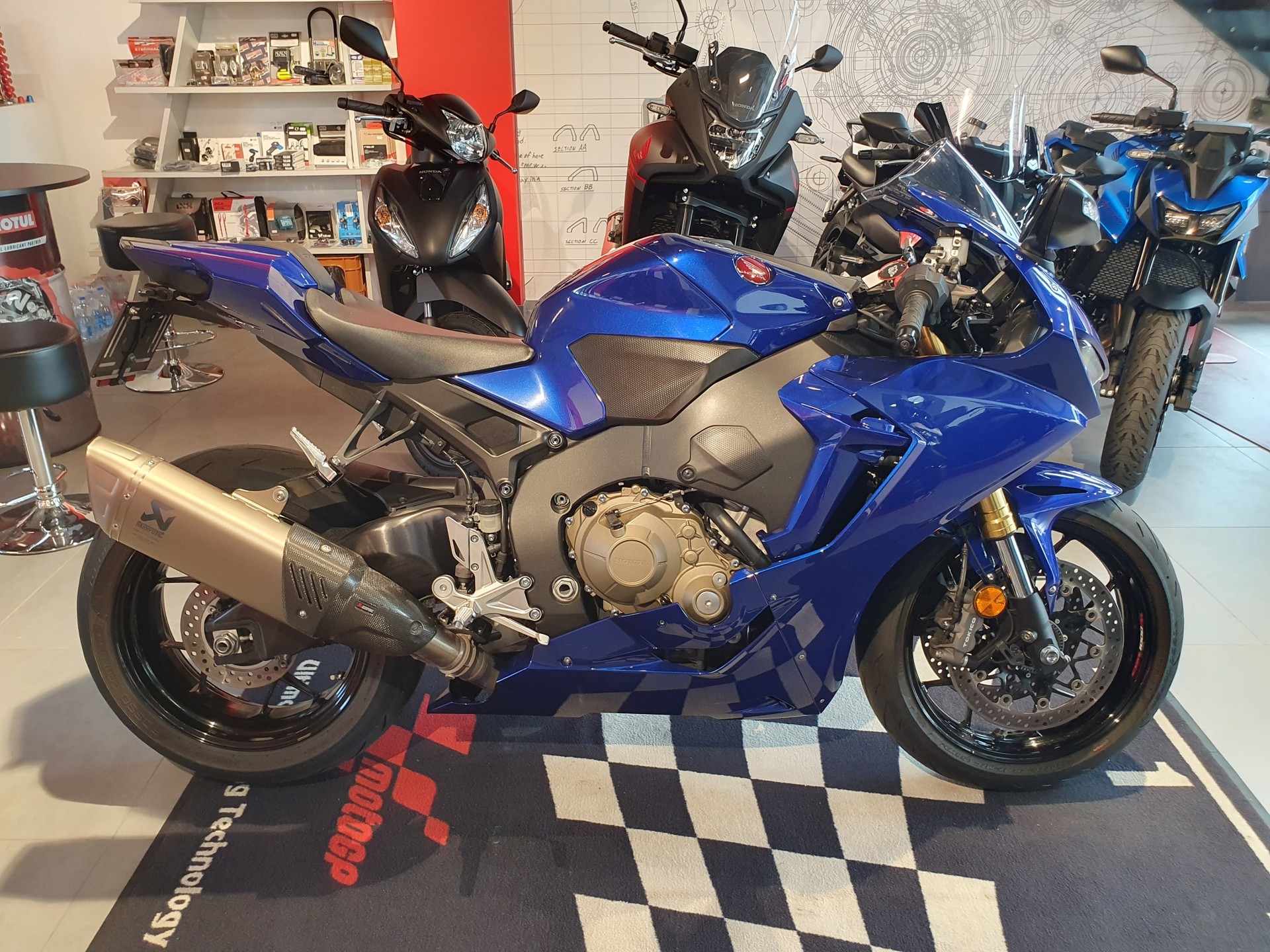 HONDA CBR 1000 RR ABS-showroom-element-3
