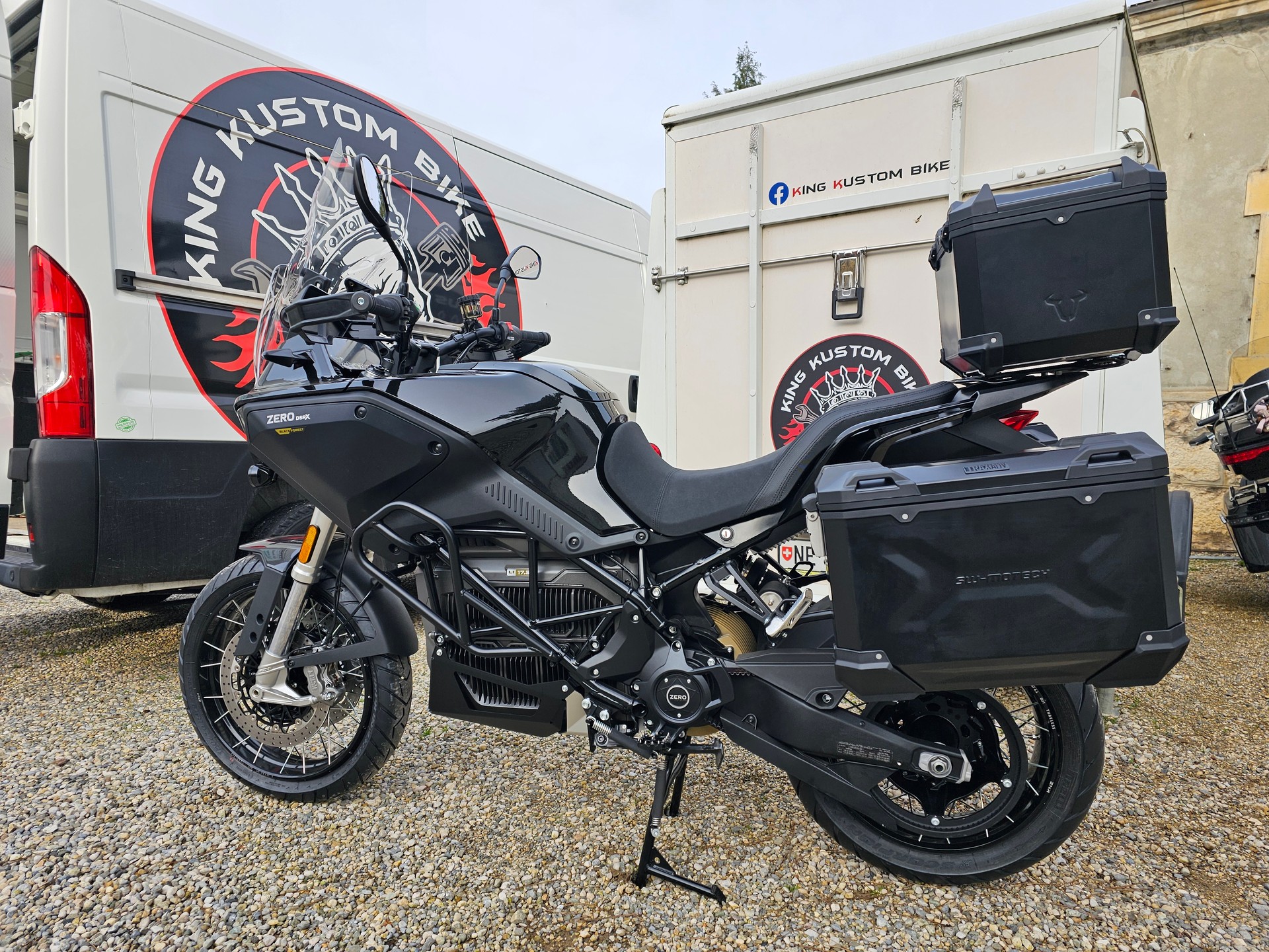 ZERO SUBVENTION  "DSR/X Black Forest" Toutes options !