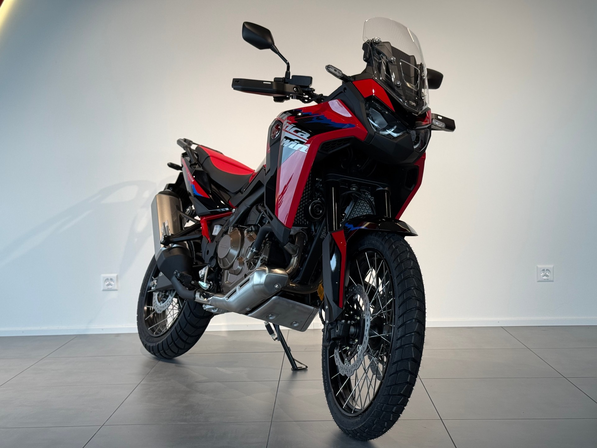 HONDA CRF 1100 Africa Twin-showroom-element-1