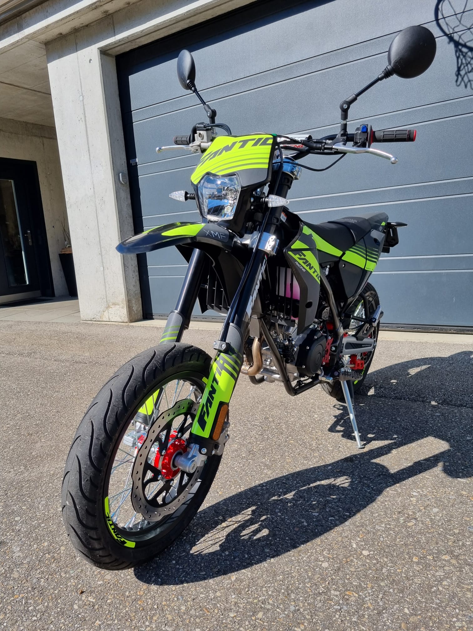 FANTIC XMF 125 Motard-image-7