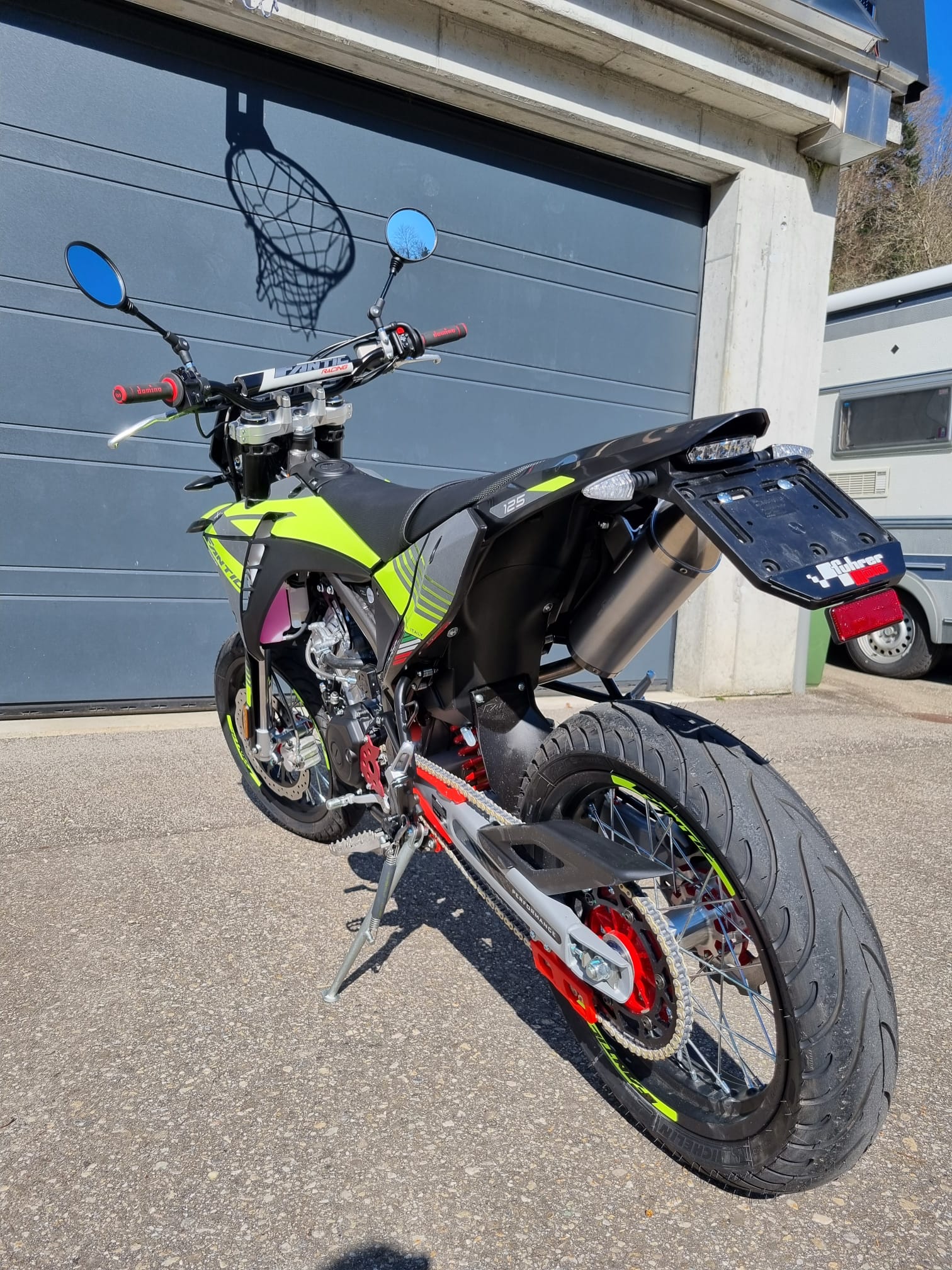 FANTIC XMF 125 Motard-image-8
