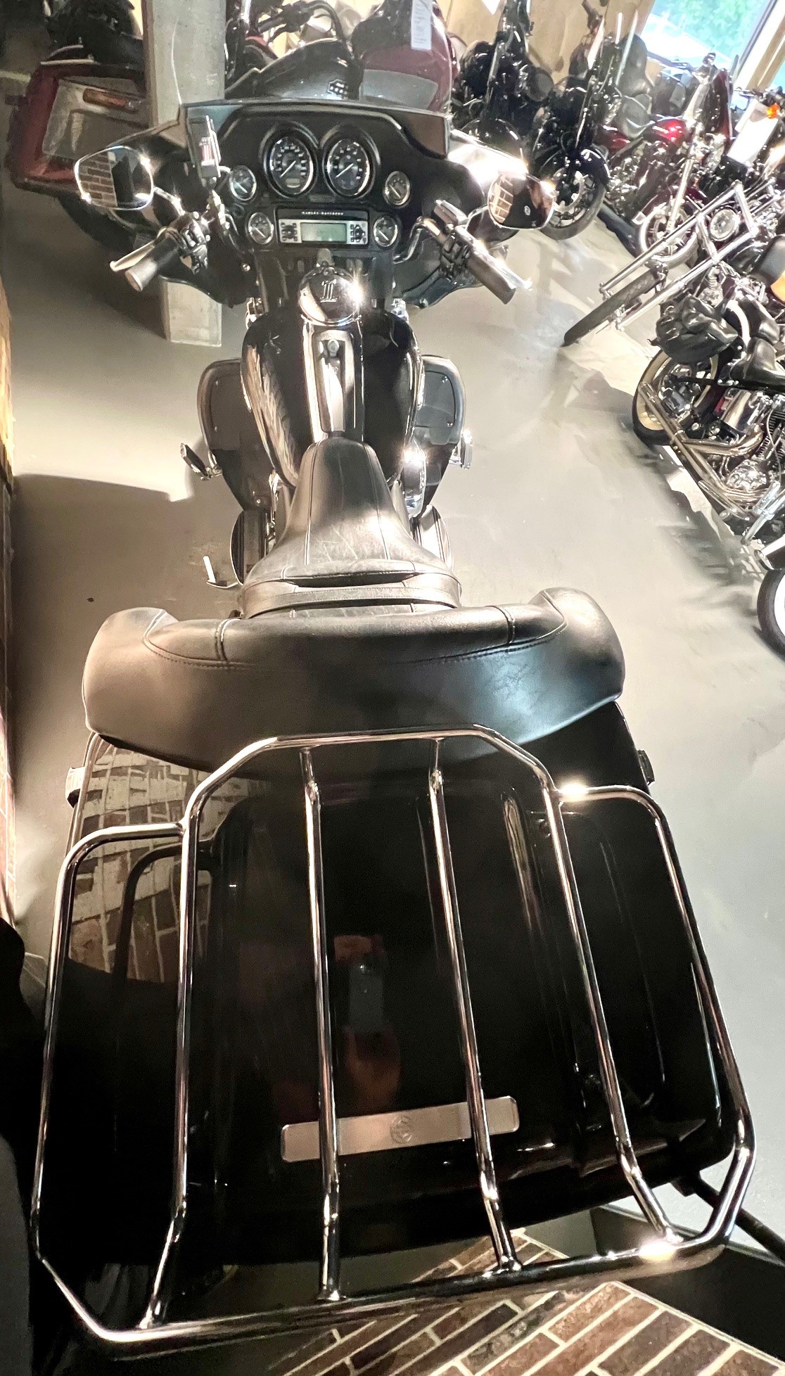 HARLEY-DAVIDSON FLHTK Electra Glide Ultra Limited-showroom-element-3