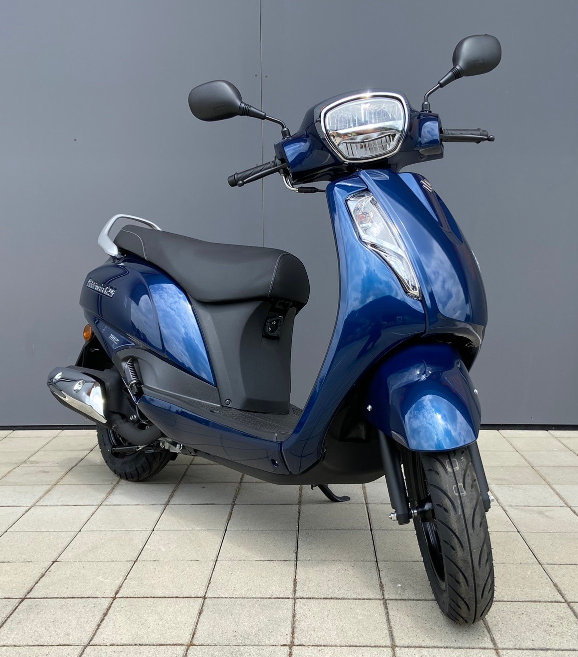SUZUKI Address 125-showroom-element-1
