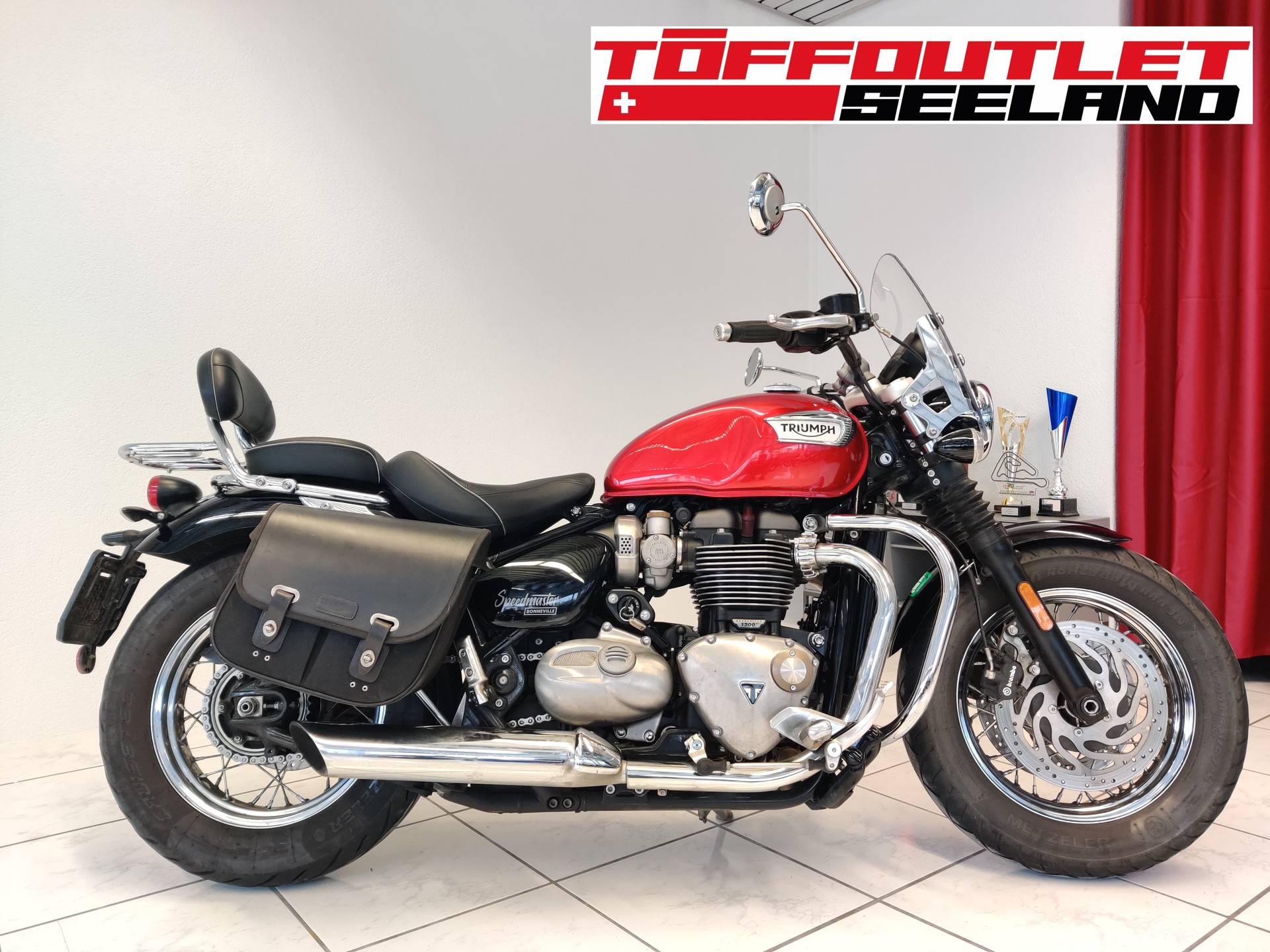 TRIUMPH Bonneville 1200 Speedmaster