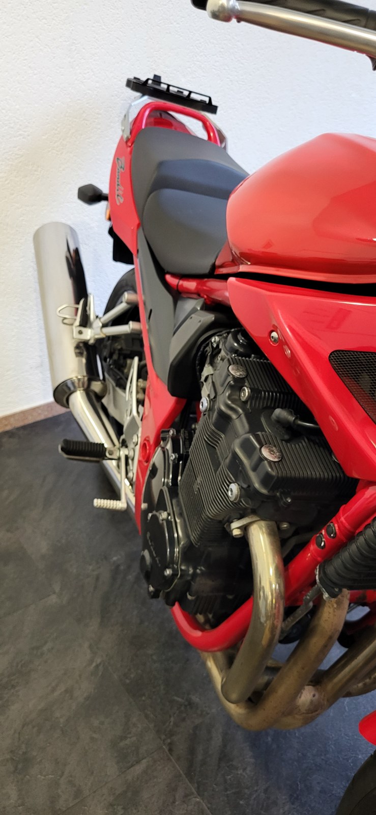 SUZUKI GSF 650 UA Bandit-showroom-element-2