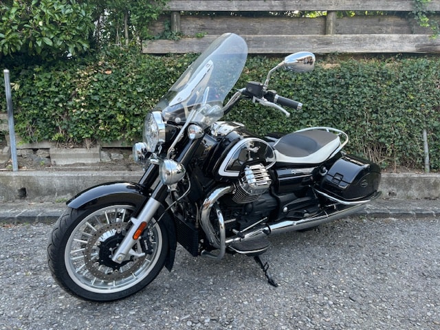 MOTO GUZZI California 1400 Touring-showroom-element-1