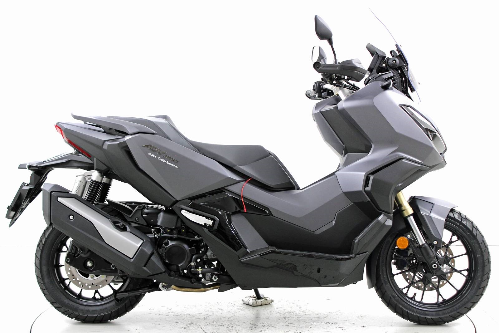 HONDA ADV 350  ABS-showroom-element-3