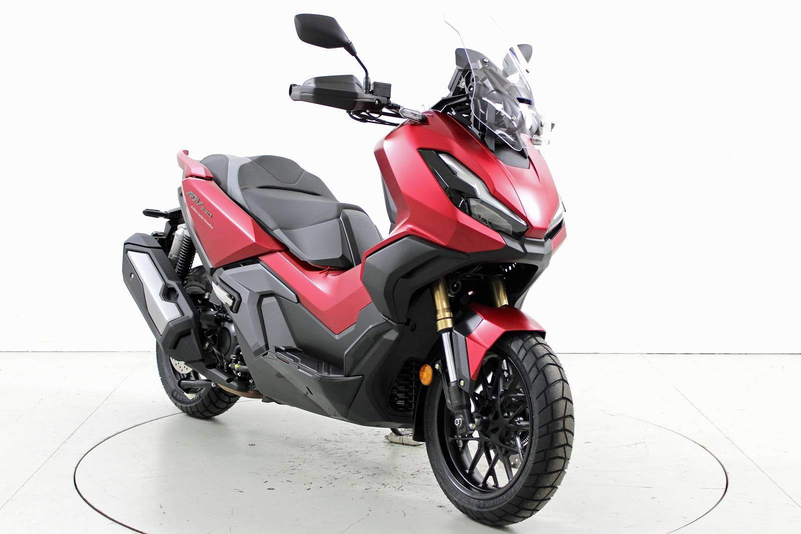 HONDA ADV 350 ABS-showroom-element-1
