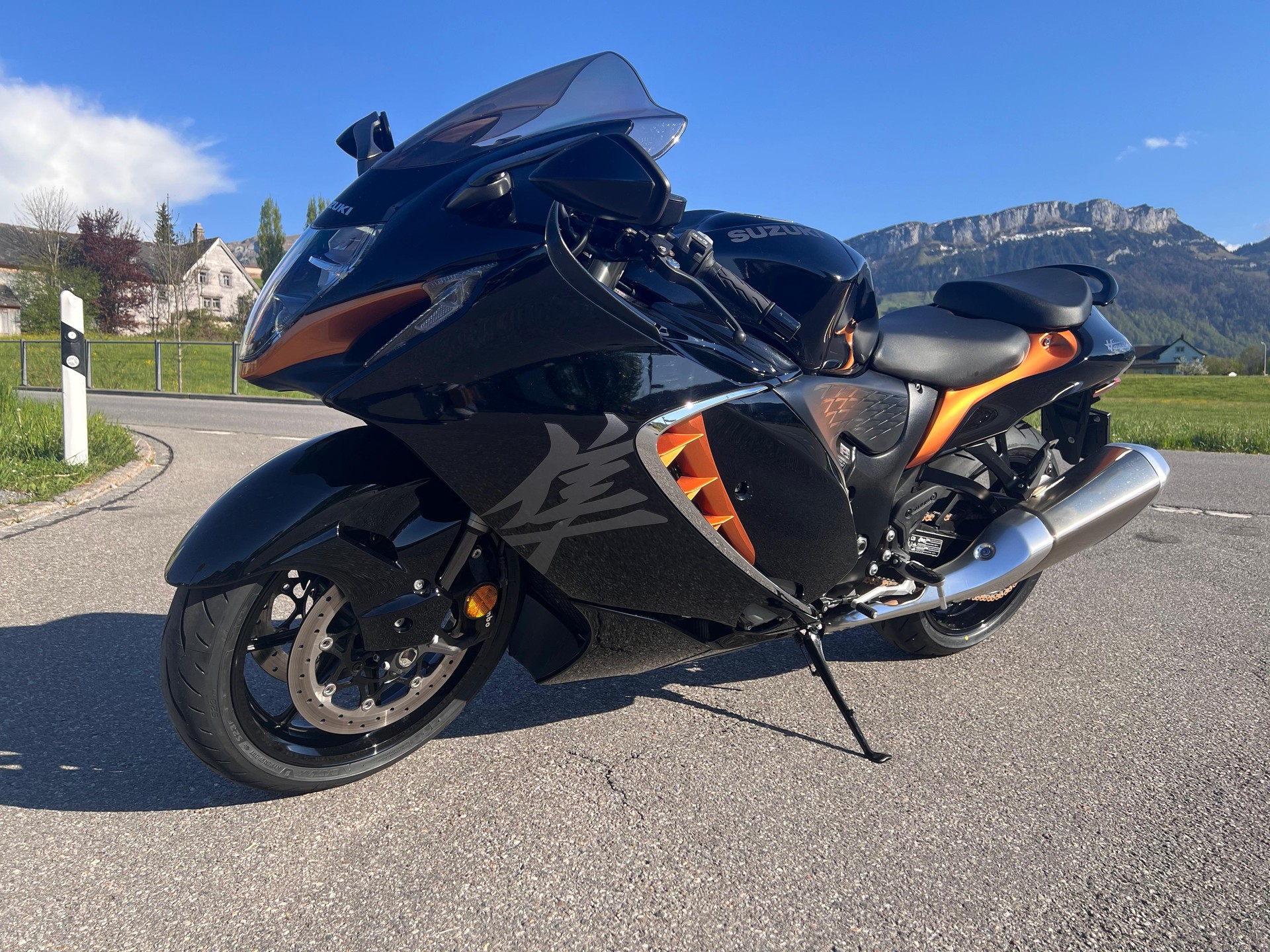 SUZUKI GSX 1300 RR Hayabusa-image-0