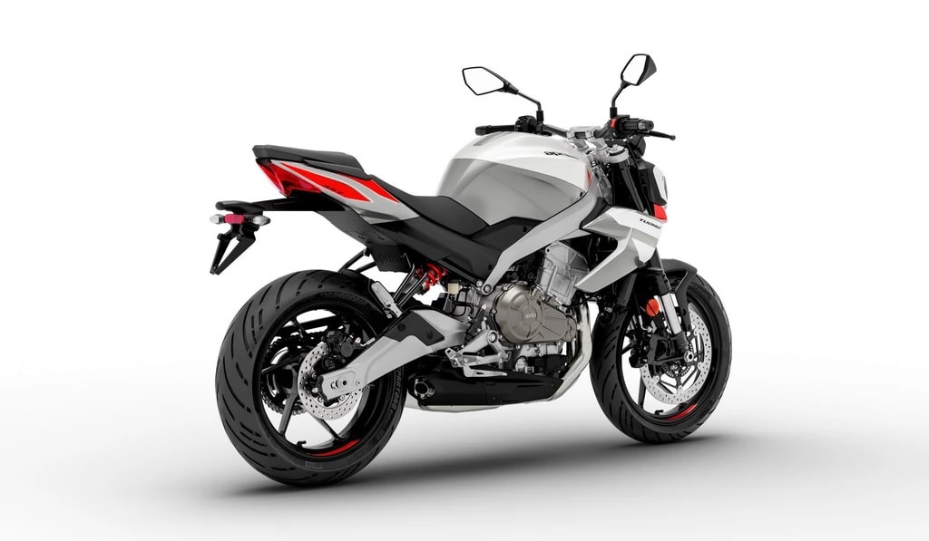 APRILIA Tuono 457-showroom-element-3