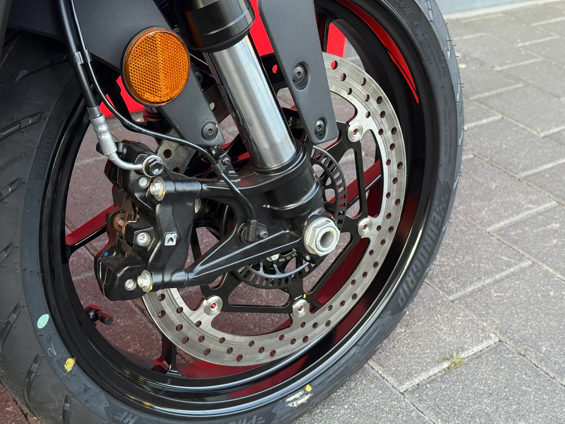 APRILIA Tuono 457-image-13