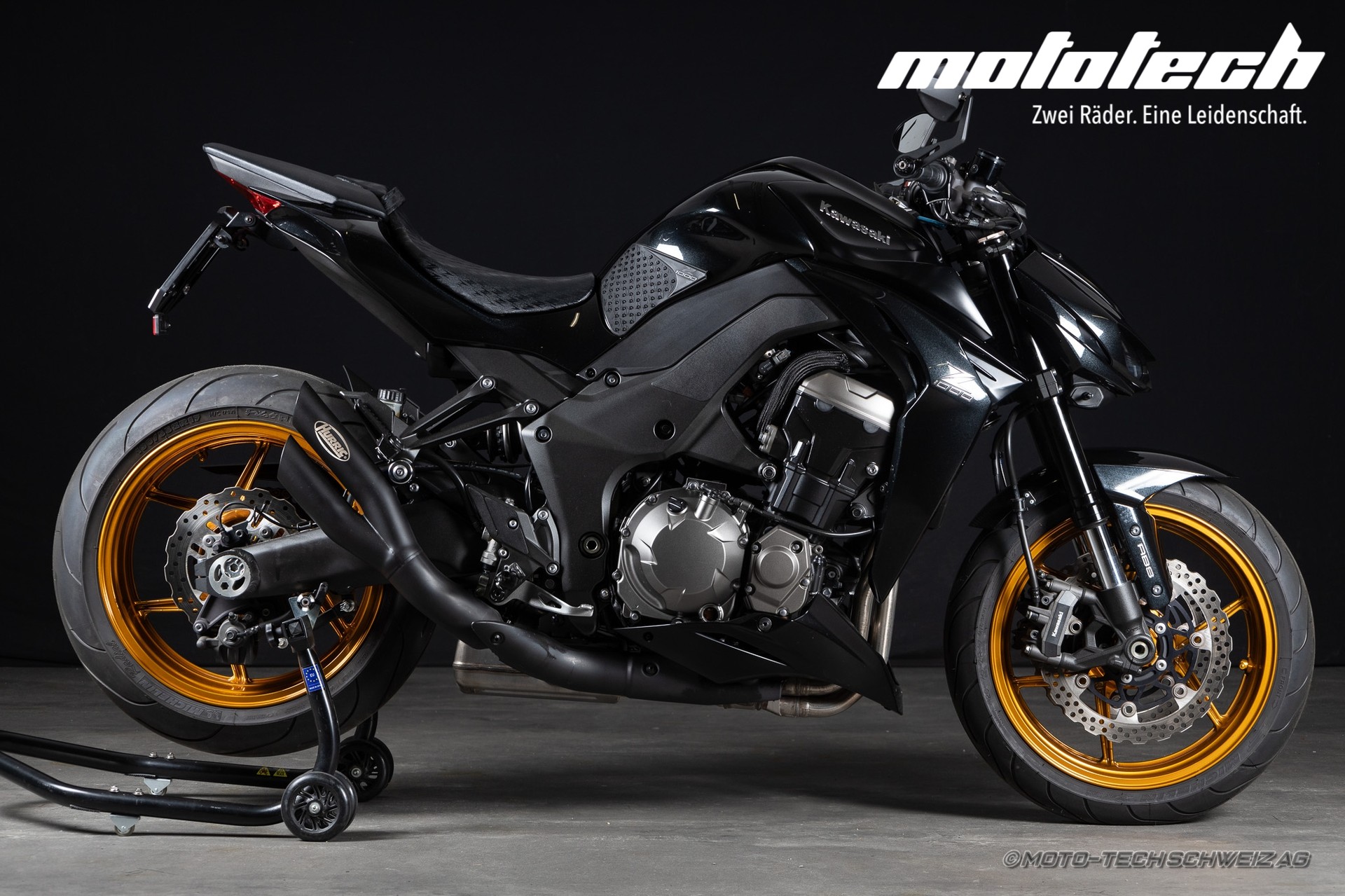 KAWASAKI Z 1000 ABS HURRIC-showroom-element-1