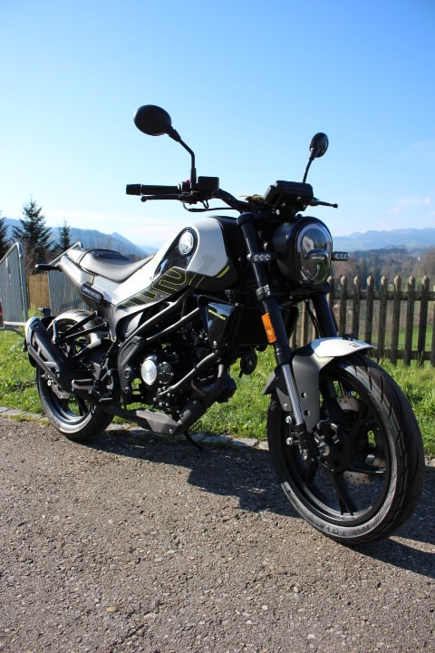 BENELLI Leoncino 125-image-2