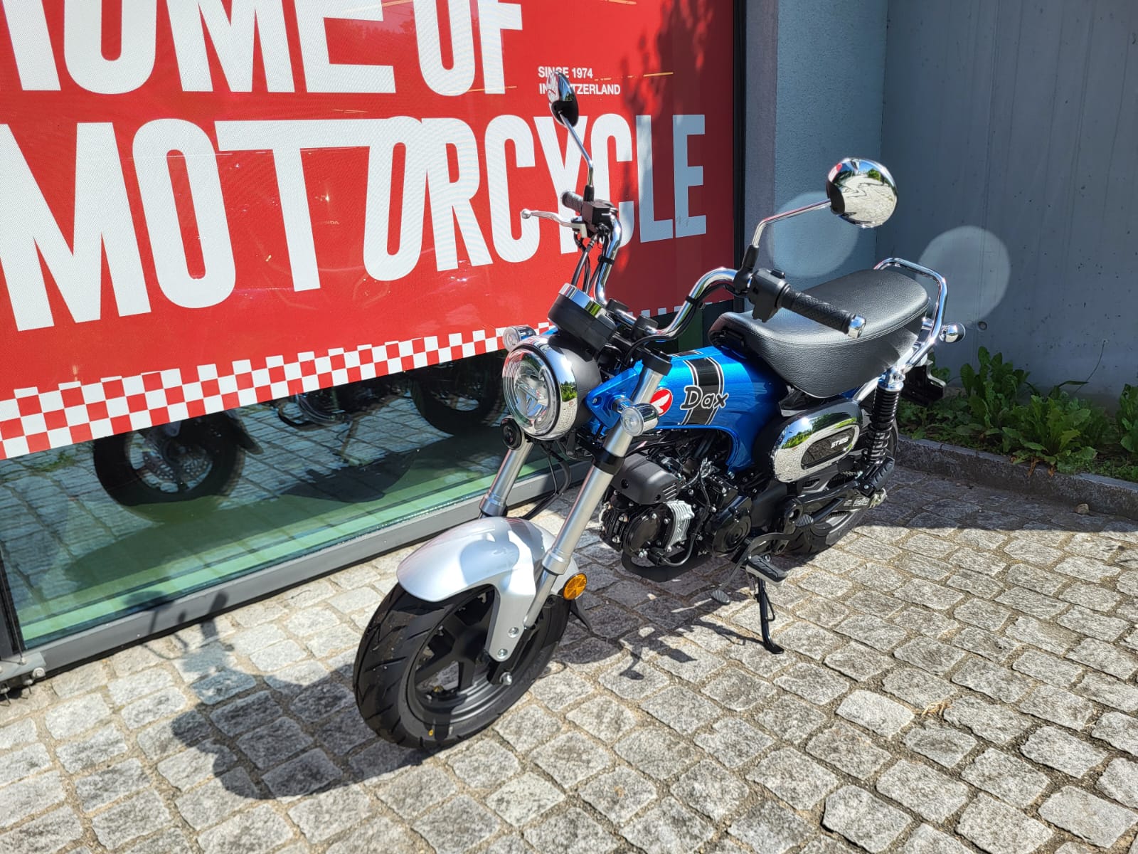 HONDA St 125 Dax-showroom-element-3