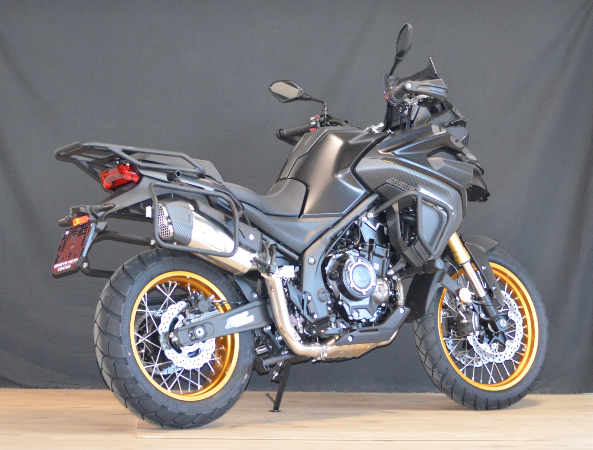 VOGE 525 DSX BLACK KNIGHT-image-4