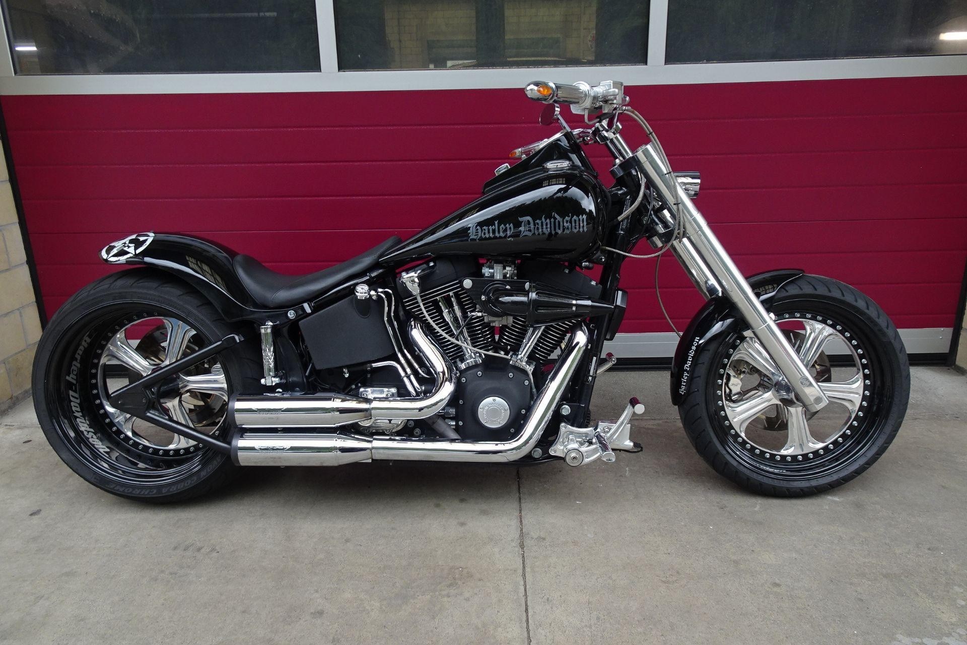 HARLEY-DAVIDSON FXSTB 1450 Softail Night Train Total Umbau Verkauf ab Platz