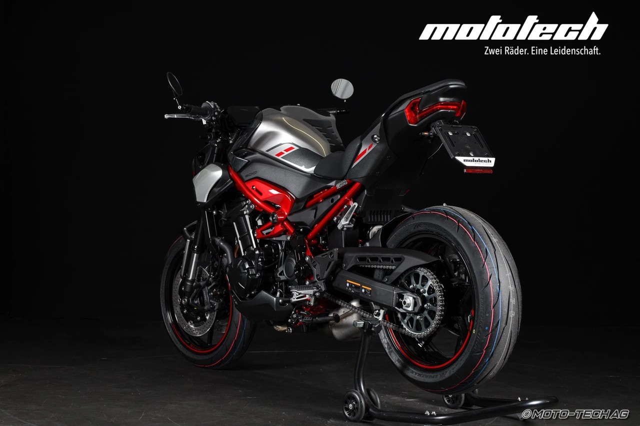 KAWASAKI Z 900 MY25 (35kW) STAGE 1 SHARK-showroom-element-3