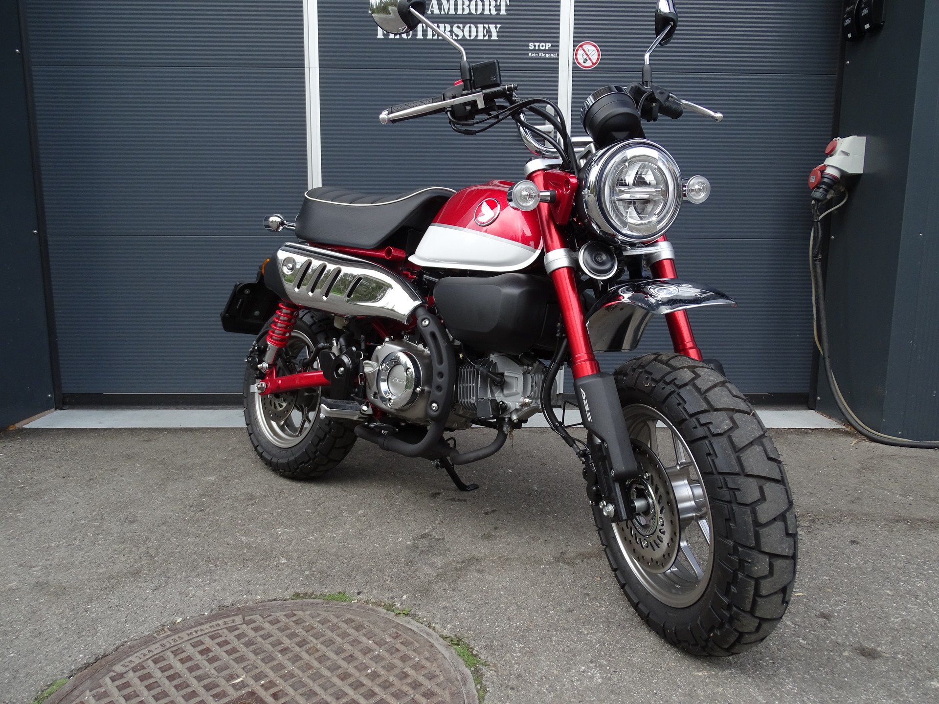HONDA Z 125 Monkey-image-1