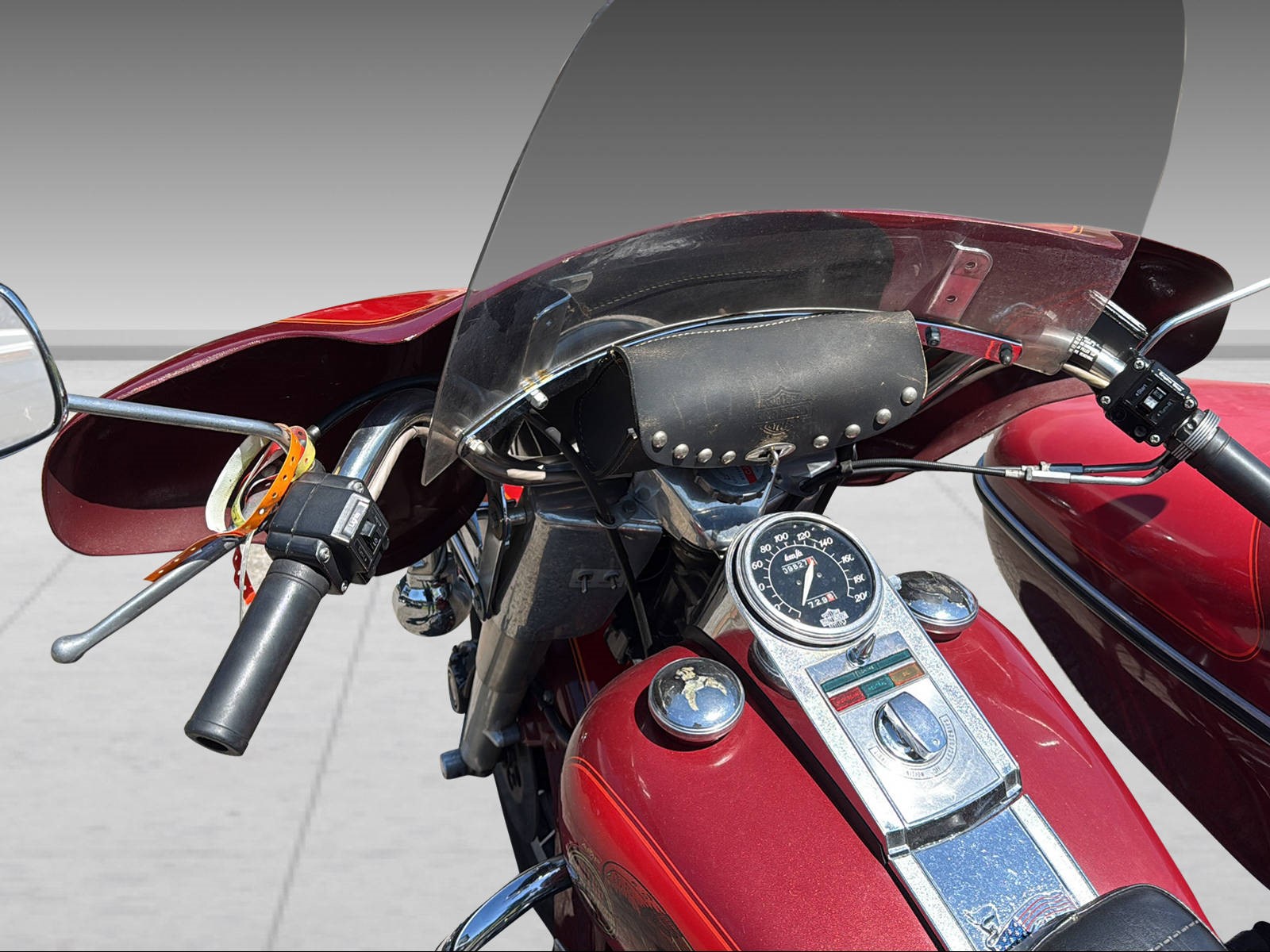 HARLEY-DAVIDSON-image-3