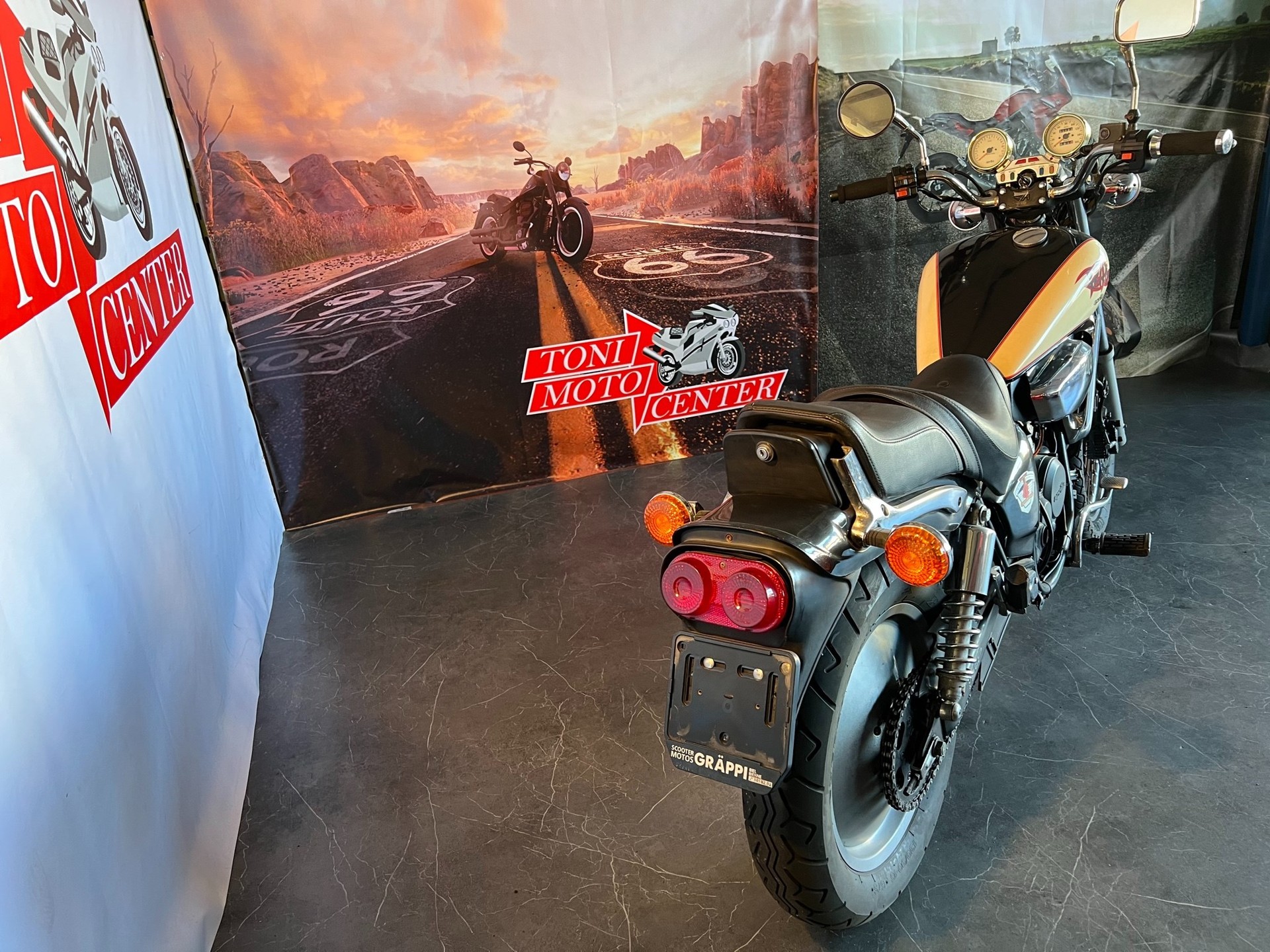 APRILIA Red Rose 125-showroom-element-2