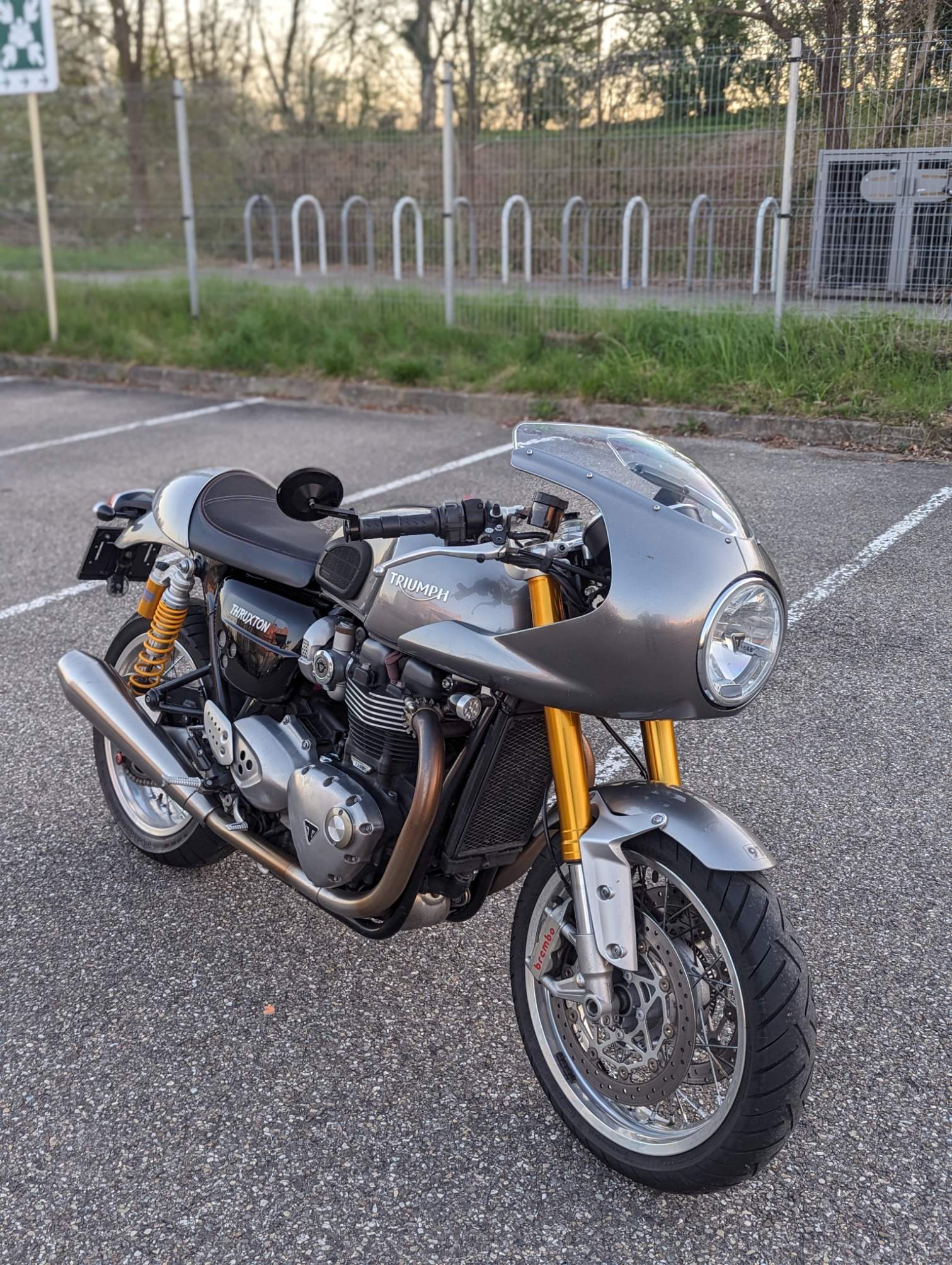 TRIUMPH Thruxton R 1200 i ABS-image-7