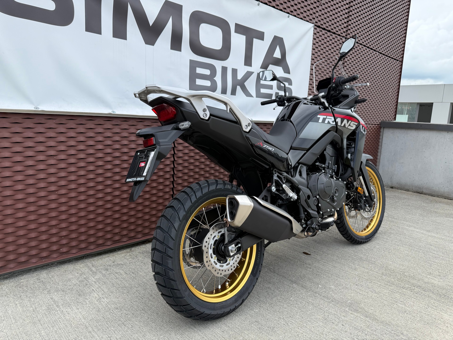 HONDA XL 750 Transalp-showroom-element-1