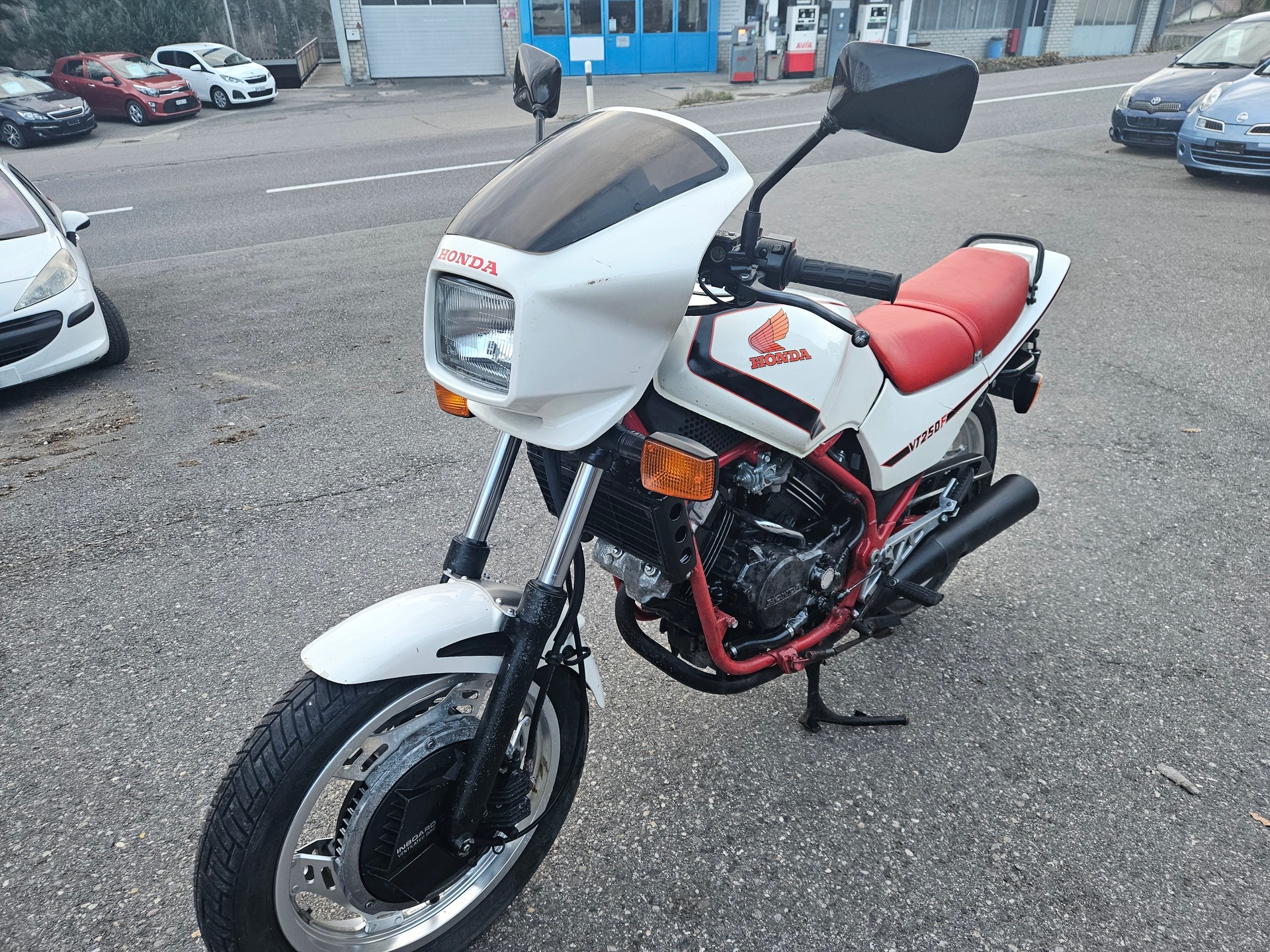 HONDA VT 250 F-image-2