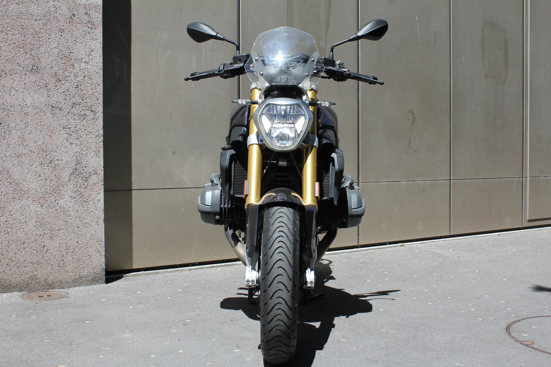 BMW R 1200 RT ABS-showroom-element-3