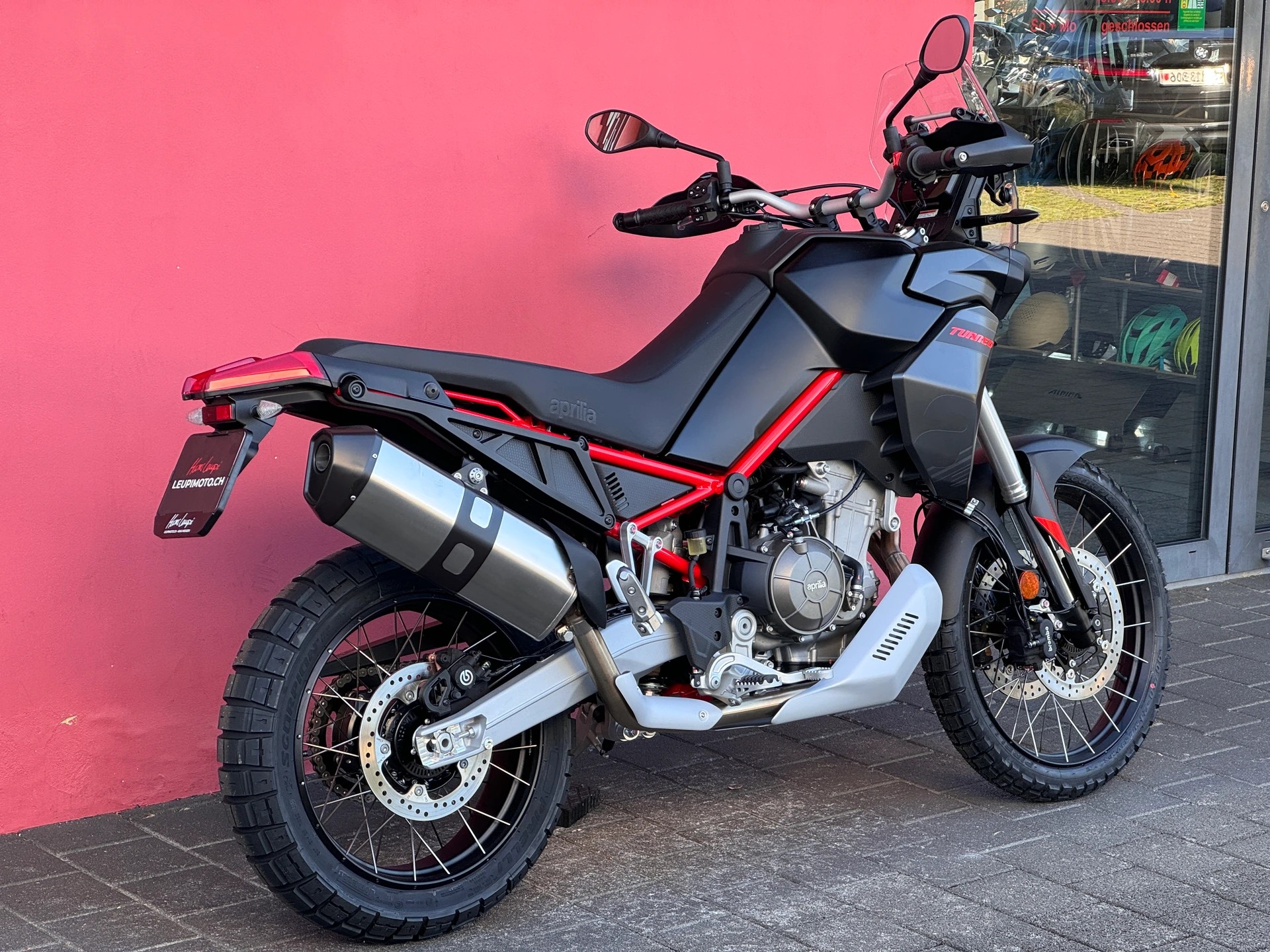 APRILIA Tuareg 660  / + FREE OFFROAD TOUR-showroom-element-2