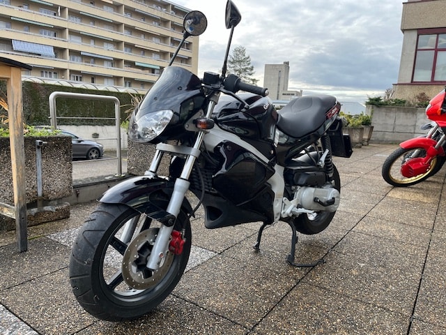 GILERA DNA 50 (45km/h)