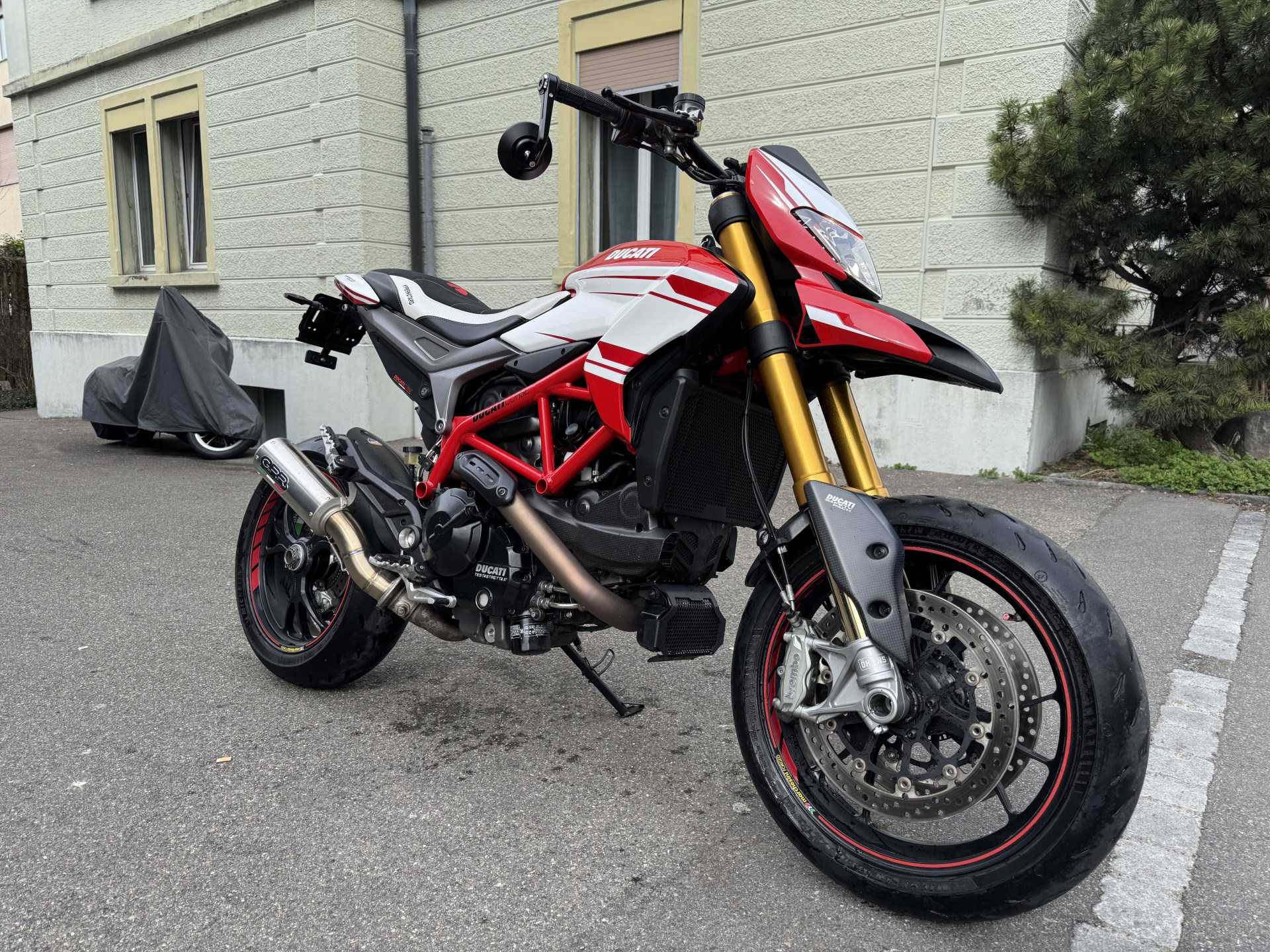 DUCATI Hypermotard 939 SP-image-5