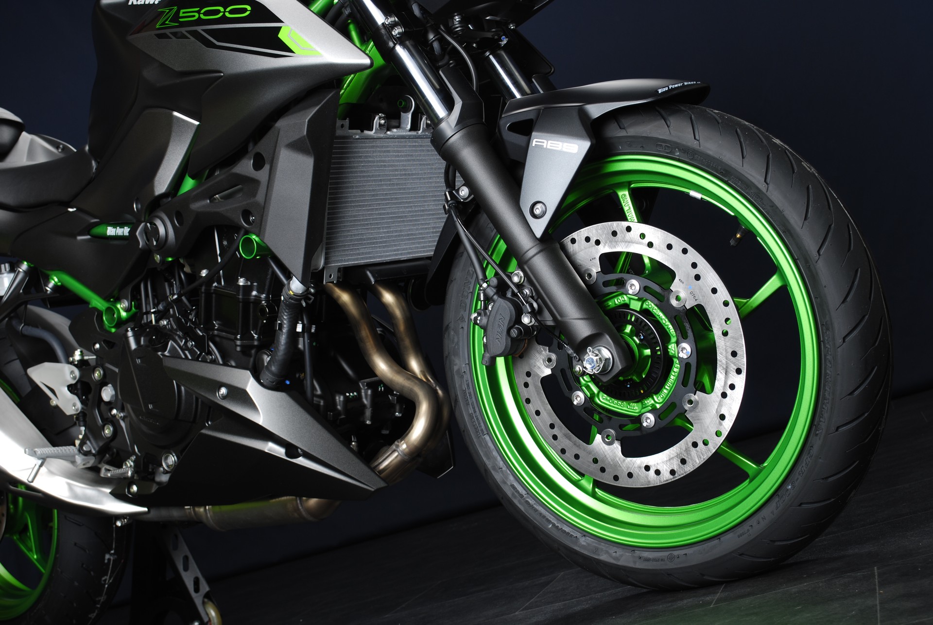 KAWASAKI Z 500 SE MY24-image-7