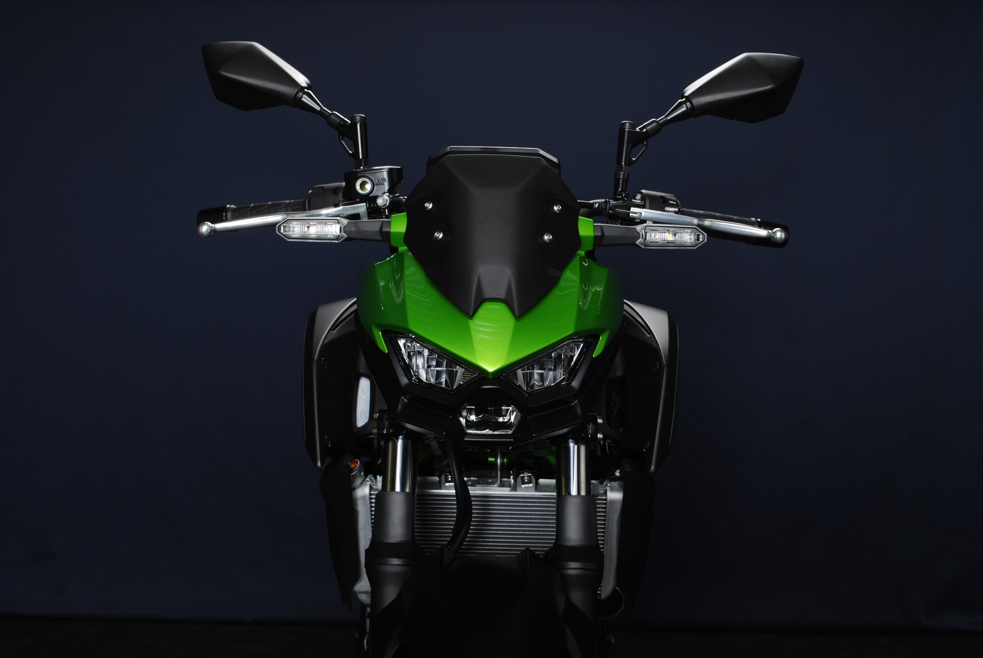 KAWASAKI Z 500 SE MY24-image-8