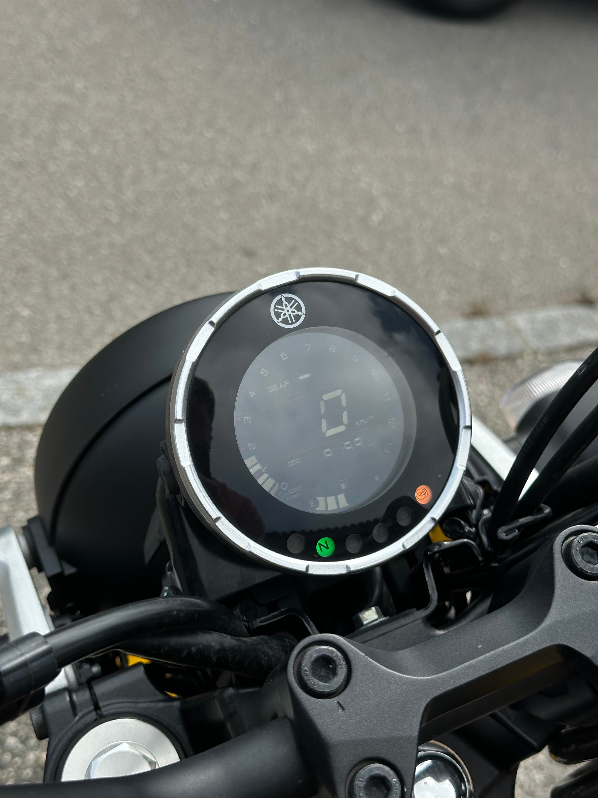 YAMAHA XSR 125-image-5