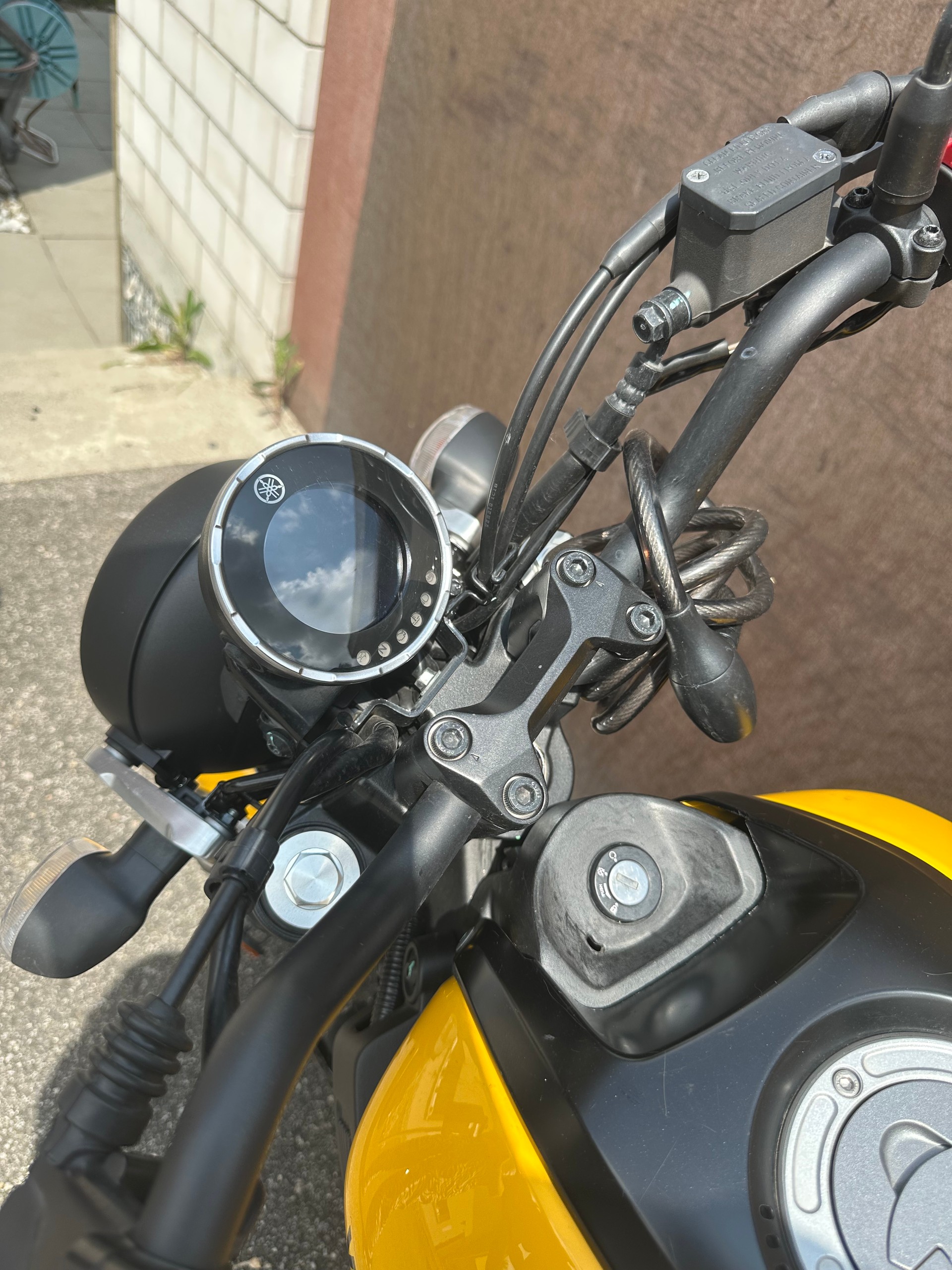 YAMAHA XSR 125-image-12