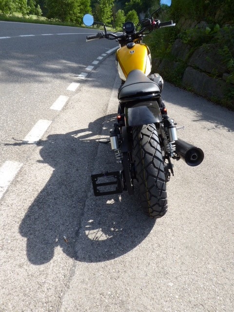 YAMAHA SCR 950 ABS-image-3