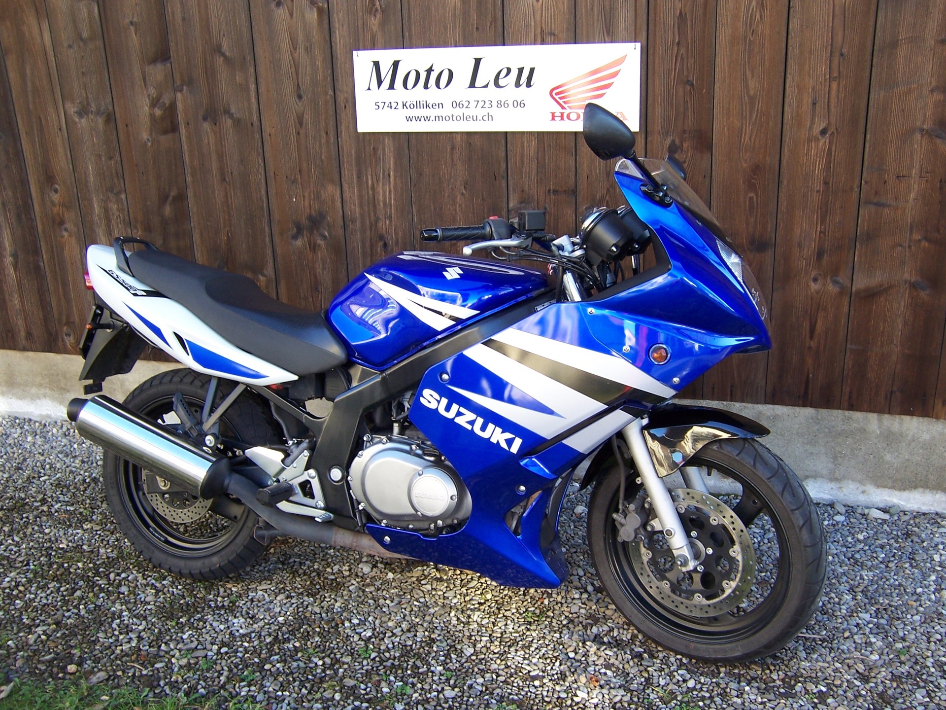 SUZUKI GS 500 F U (25kW)-showroom-element-1