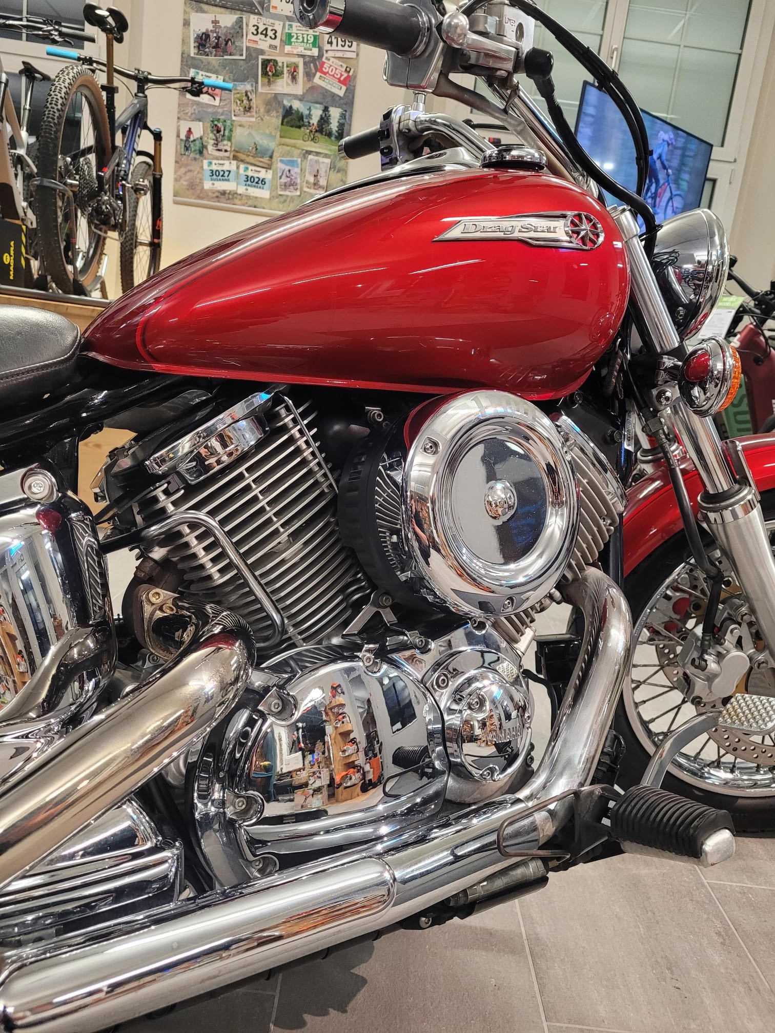 YAMAHA XVS 1100 Drag Star (25kW)-image-1